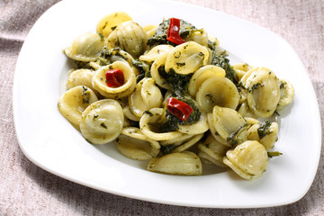 Pasta cime di rapa - Pasta with broccoli