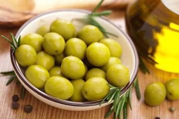 green olives and oil