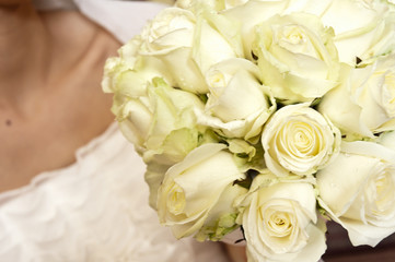 Bouquet di rose bianche