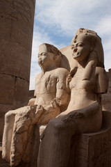 Statua Tutankamon e moglie