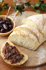 Fresh bread with olive tapenade