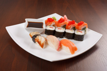sushi on the plate