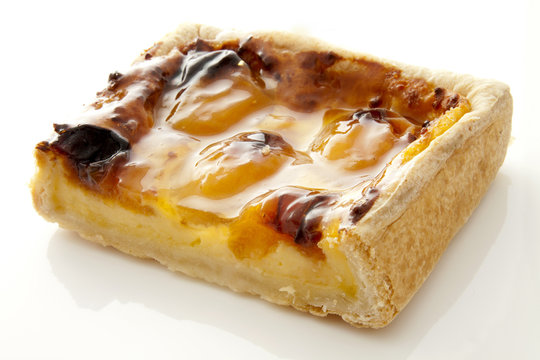 Part de gateau aux abricots