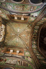 Fototapeta na wymiar interior of Dome in Romansque Church in Ravenna Italy