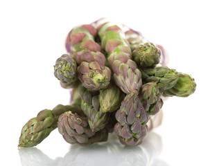 Obraz premium delicious fresh asparagus isolated on white