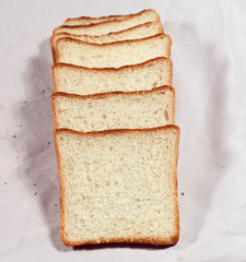 a group of sliced bread