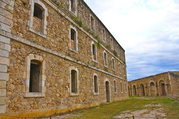 Fototapeta na wymiar El Castillo Militar de Figueres en Girona , Cataluña España