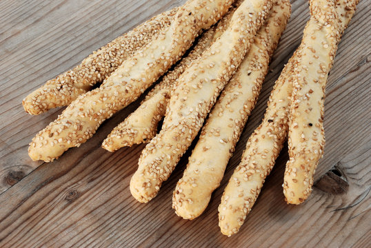 grissini ai semi di sesamo