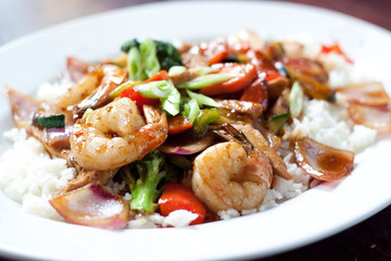 Shrimp and chicken stir fry