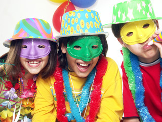 Niños de carnaval fiesta y disfraz.