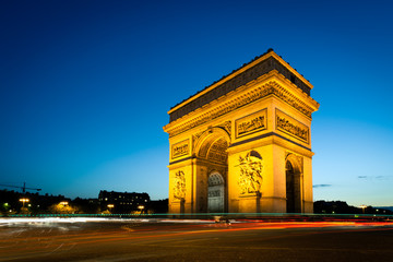 Fototapeta na wymiar Arc de Triomphe Champs Elysees Paryż Francja