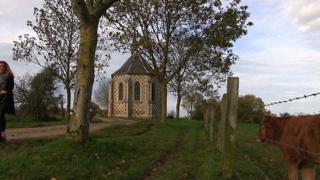promeneuses &agrave; st val&eacute;rie sur somme