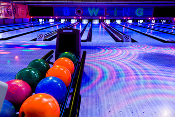 bowling center - obrazy, fototapety, plakaty