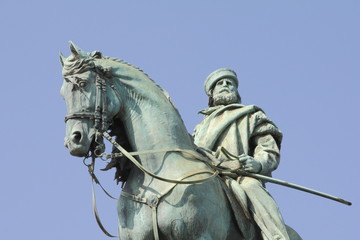Statua di Garibaldi, Milano