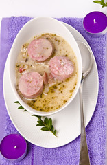 Zurek  ist eine herzhafte Polnische Suppe