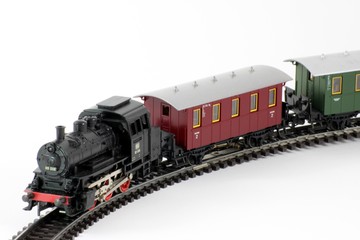 Fototapeta na wymiar Model Railway Cut zamek z wagonów