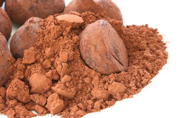 Chocolate truffle pralines