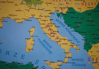 Naklejka premium Detailed map of Italia