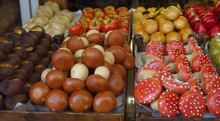 Confiserie en pâte d'amandes.