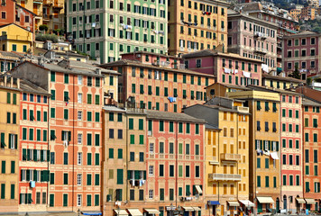 Fototapeta na wymiar Camogli, domy, Liguria