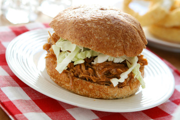 Pulled Pork Sadwich