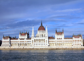 Fototapeta na wymiar The Hungarian Parliament Building, in front