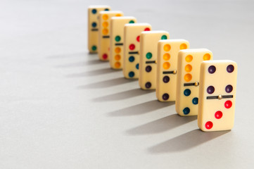 Domino effect with many pieces