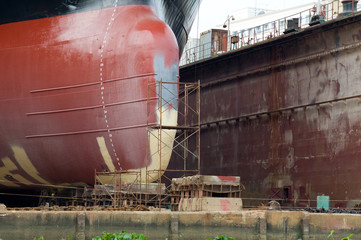 Detail of ship in a floating dock © Thor Jorgen Udvang