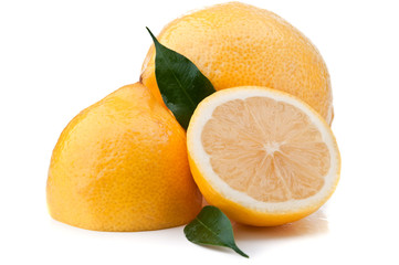 fresh lemon with green leaf