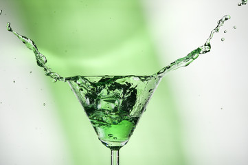 Splashing green cocktail