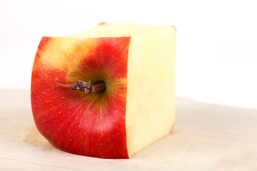 Eckiger Apfel