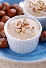 yogurt alla nocciola - uno