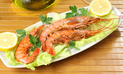 Gamberoni e insalata - Prawns and salad