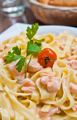 pasta with salmon