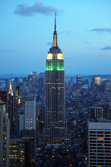 Empire State Building am Abend © buellom