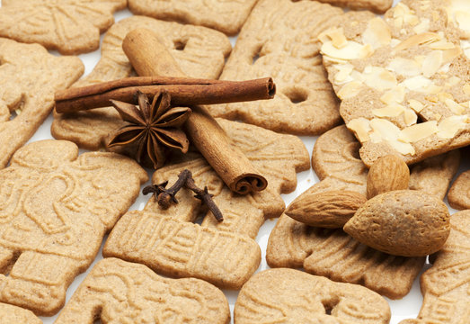 traditional dutch speculaas biscuits and ingredients