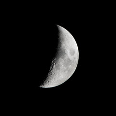 Half Moon - obrazy, fototapety, plakaty