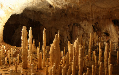 Cave stalagmites - obrazy, fototapety, plakaty
