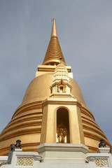 Golden stupa in Wat Bowonniwet