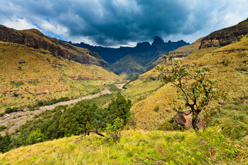 Fototapeta premium Mountain landscape with thunder clouds