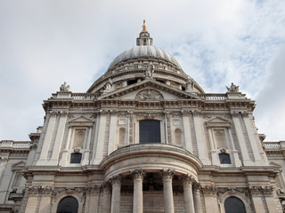 Fototapeta na wymiar St Paul Cathedral, London