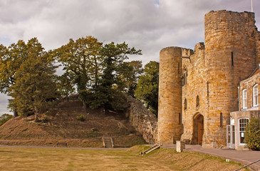Gatehouse to Tonbridge Castle