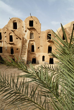 Tunisia- Gorfas di Ksar Ouled Soltane