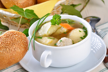 Feine Hochzeitssuppe