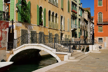 Fototapeta na wymiar Venedig Canal - Wenecja kanał 01