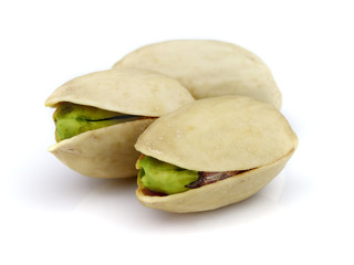 Dried pistachio