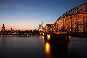 Köln: Dom und Hohenzollernbrücke
