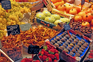 Frutta e funghi