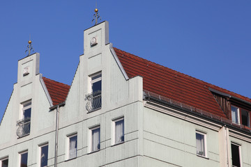 Fototapeta na wymiar zwei Giebelhäuser im Nikolaiviertel, Berlin