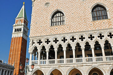 Fototapeta na wymiar Pałacu Dożów Wenecja 1349